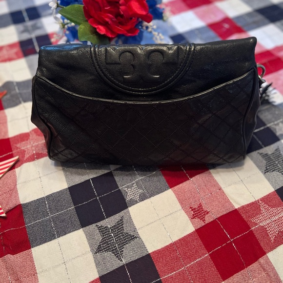 Tory Burch Black Quilted Hobo Bag - Picture 8 of 11